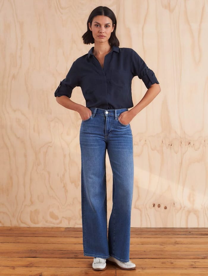 Fitted wide leg jeans hotsell